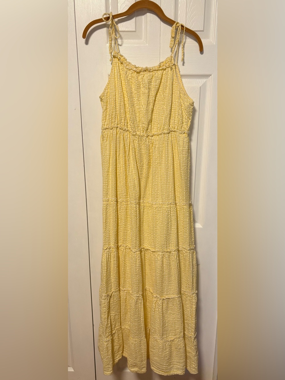 Sleeveless Yellow Tiered Seersucker Dress